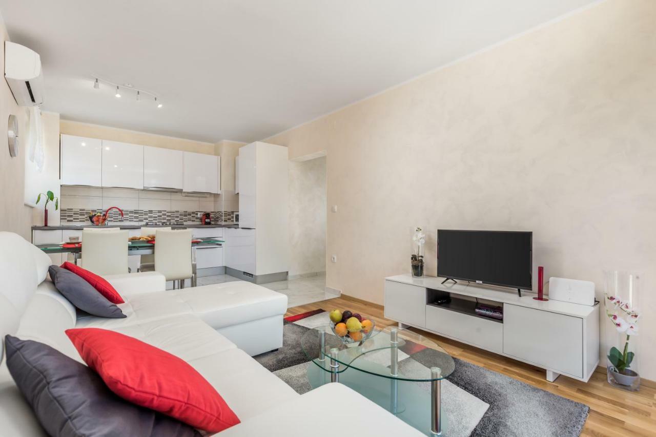 Orchidea Apartment Rijeka Eksteriør billede