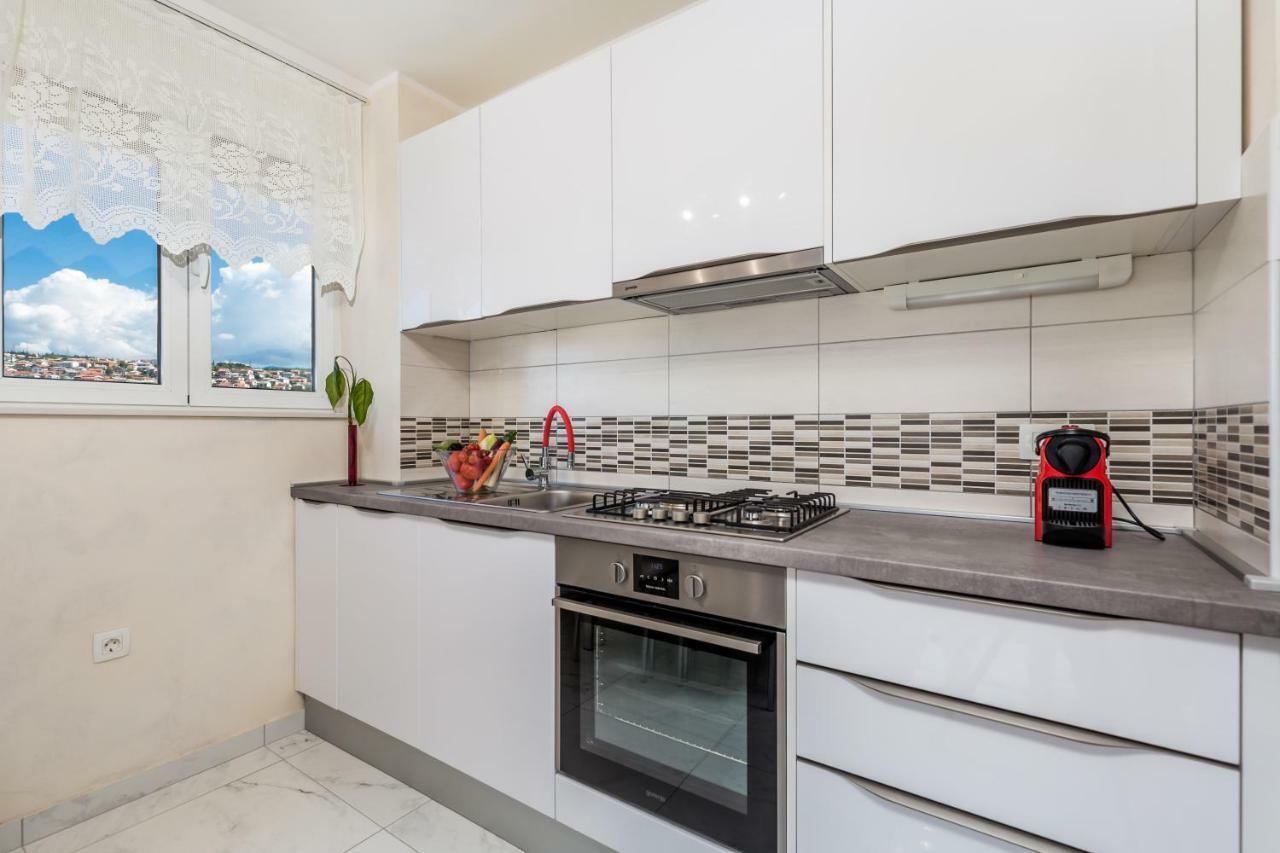 Orchidea Apartment Rijeka Eksteriør billede